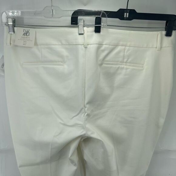 Roz & Ali Women's Signature Fit Low Waist Ankle Length Trouser Size 24W NWT - Picture 10 of 15